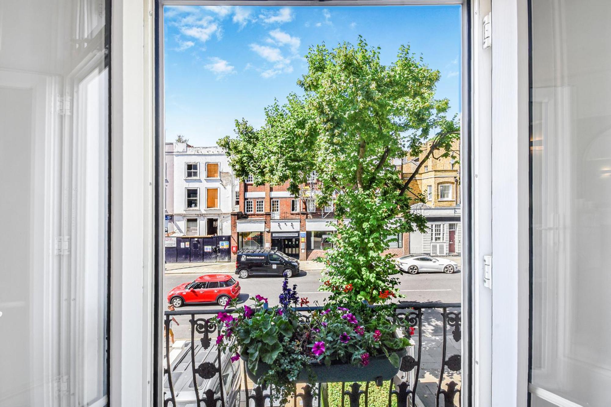 Lovely Large 1 Bed Renovated Flat W Balcony & 600Mb Wifi London Exterior photo